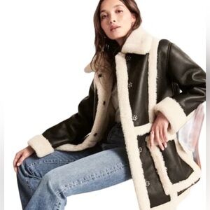 NWOT Abercrombie & Fitch Mid-length Vegan Leather & Shearling coat Women’s M